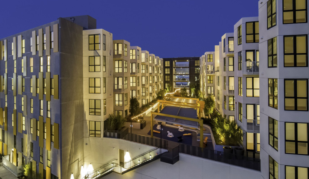 llewellyn-apts-3